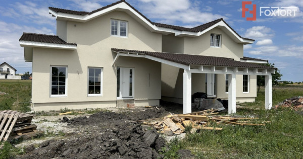 Duplex cu 4 camere si teren de 372 mp - zona Sanandrei