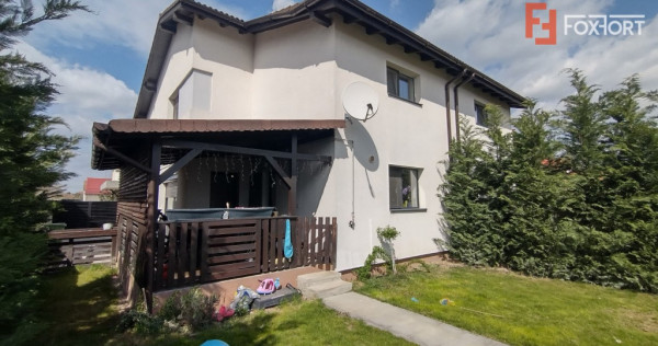 Duplex 4 camere, Sacalaz, zona Central -Toate utilitatile