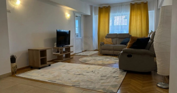 Apartament 4 camere 96mp, Piața Lahovari