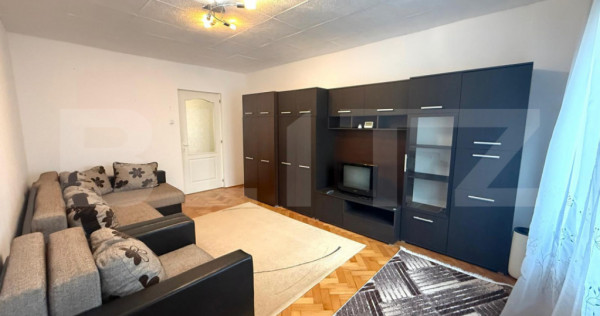 Apartament de inchiriat - 3 camere - Zona Unirii