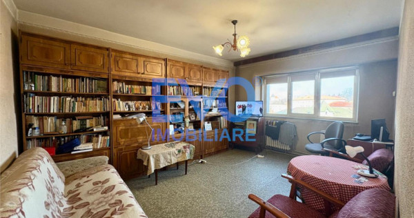 Apartament 3 camere, 2 bai, etaj intermediar, Independentei,