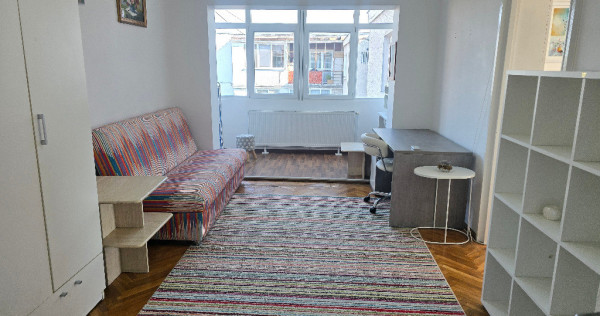 Inchiriez apartament 2 camere in Deva, Bld. Dacia, suprafata utila 52