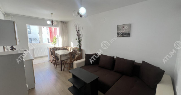 Garsoniera decomandata etaj 1 si loc de parcare zona Turniso