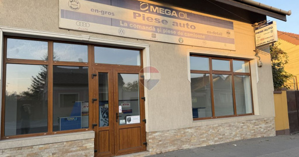 De &icirc;nchiriat spațiu comercial, 60 mp, &icirc;n zona Episcopia Bihorului