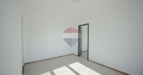 De v&acirc;nzare apartament cu 2 camere, &icirc;n Rogerius