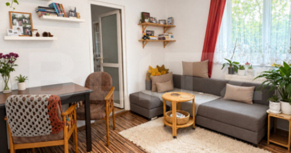 Apartament 2 camere, 31 mp, renovat si mobilat, zona Andrei