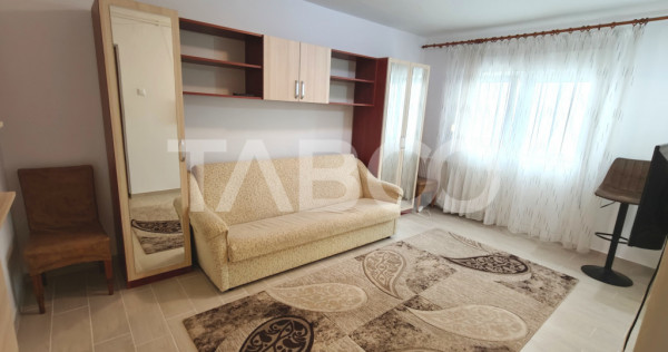 Garsoniera cu balcon la etajul 1 - mobilata si ultilata - OM