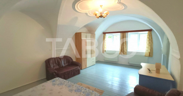 Apartament la casa 3 camere 70 mpu utili in apropiere de Pia