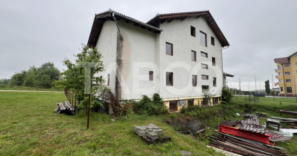 Pensiune la Rosu480 mp de vanzare Statiune Climaterica Samb