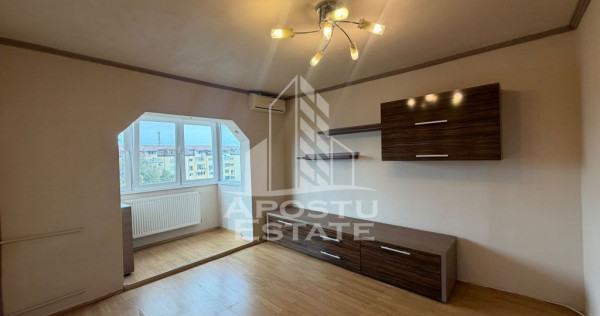 Apartament cu 2 camere de vanzare, Etaj 4/5 , Lipovei, Timisoara