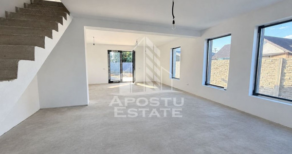 Duplex cu 5 camere, 300 mp teren, de vanzare, la Bazosu Nou