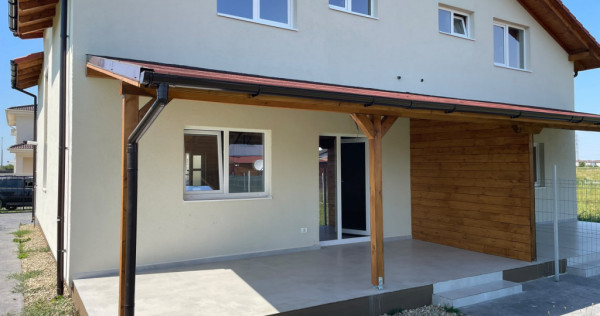 Duplex 3 dormitoare 2 bai | Mosnita Noua | 105 mp utili
