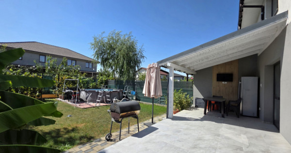 Duplex modern &icirc;n Dumbravita | 94 mp, teren 300 mp, curte am