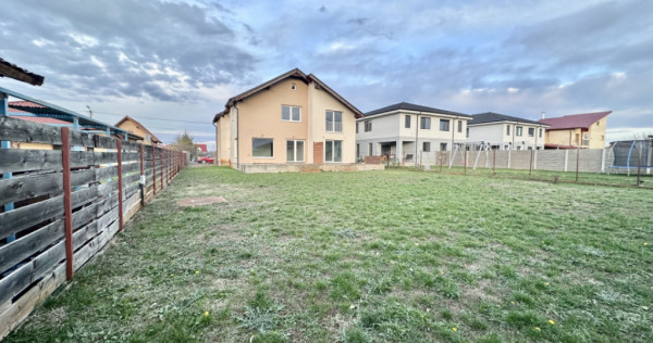 Duplex cu 3 camere - 116 mp utili si teren de 443 mp - Mosni