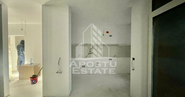 DE VANZARE Apartament doua camere cu gradina 10 mp