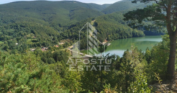 Teren intravilan, 2000mp, cu vedere panoramica spre lacul Valiug
