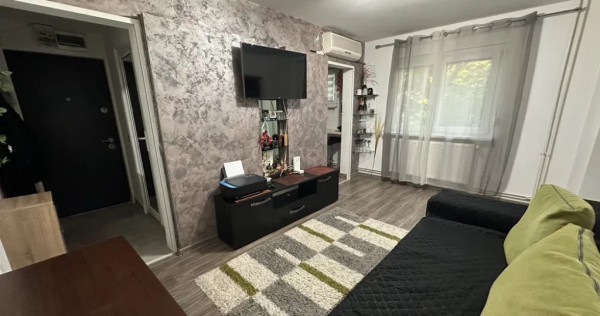 Apartament 2 camere, renovat complet, etaj 2 - Piata Doina