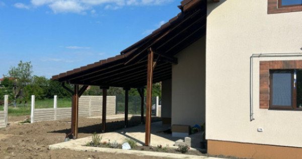 Casa individuala 4 camere, 405mp teren, 120mp utili in Utvin