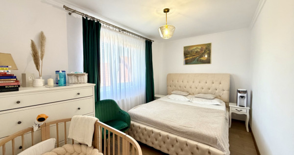 Triplex modern, 3 camere, 77 mp utili, mobilat/utilat - Sana