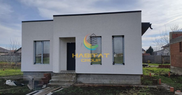 Casă individuală parter tip cub | 4 camere, 2 băi, &icirc;ncălzire &icirc;n pardoseală