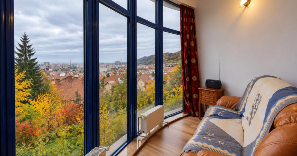 Apartament in vila, panorama spectaculoasa asupra Brasovului