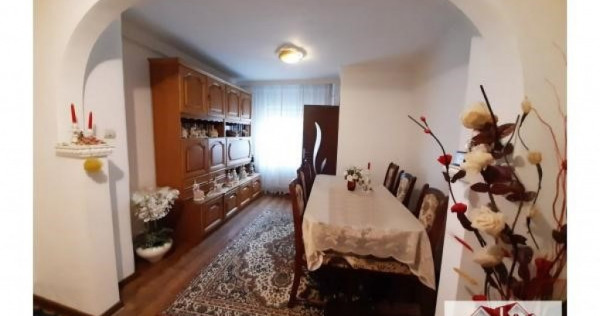 Apartament 3 camere decomandat in Alba Iulia