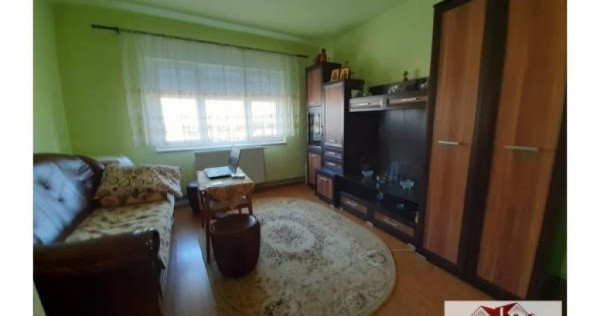 Apartament 3 camere decomandat, Alba Iulia, Cetate