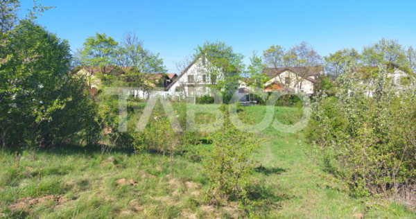 Teren intravilan 4280 mp acces la drum si utilitati zona deo