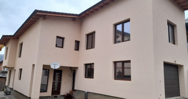 Casa si apartament 7 camere 250mp teren 394mp Cisnadie Sibiu