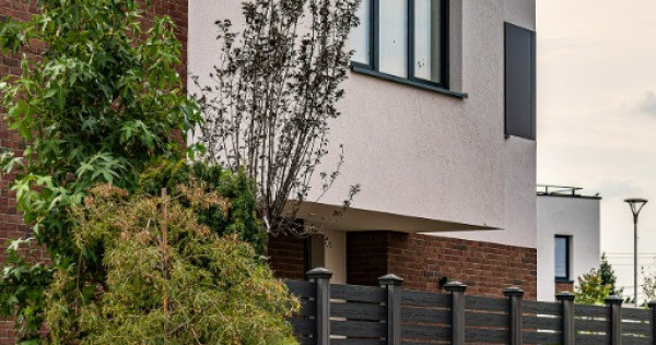 Vilă de lux pe malul Lacului Snagov | Marină privată | 150 mp utili
