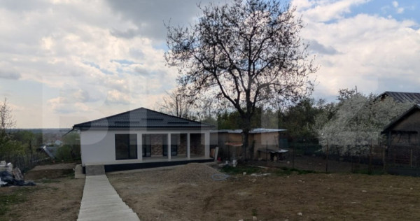 Casă individuală 3 camere 144 mp utili, teren 900mp, Razv