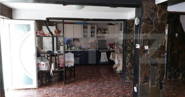 Casa tip duplex, 180 mp, zona Cantemir