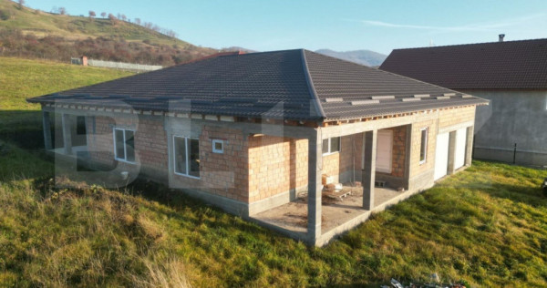 Casă individuală 4 camere, 285 mp, Ideciu de Jos