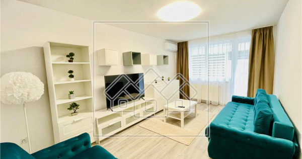 Apartament 2 camere - prima - zona Mihai Viteazu