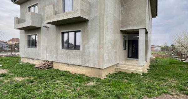 Casă tip Duplex &icirc;n zona Titulescu