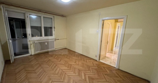 Apartament 2 camere decomandat, zona Petre Ispirescu