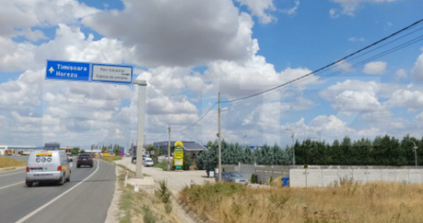 Teren intravilan, 4905 mp, zona Aeroport, la centura de Nord