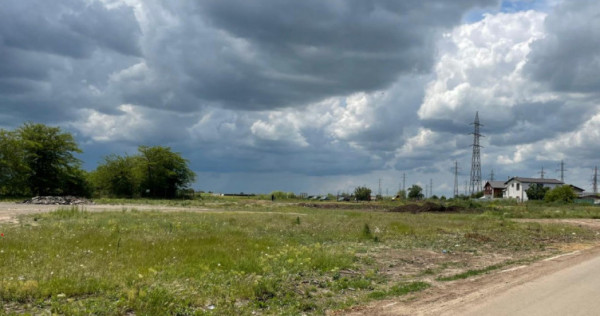 Teren intravilan 7000 mp situat in zona SERE - VARFUL CU DO