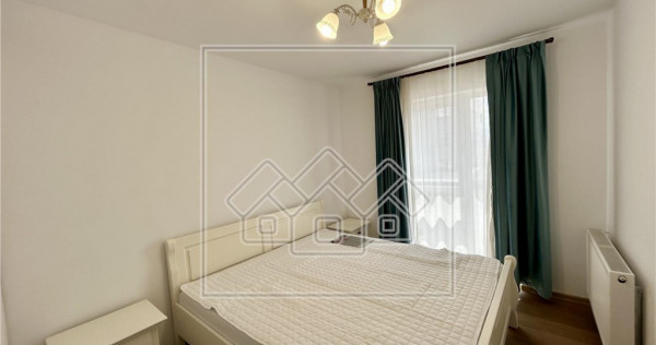 Apartament la cheie, 3 camere, 2 bai, terasa de 10 mp, City