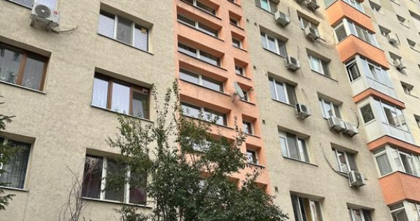 Apartament 3 cam decomandat metrou Nicolae Grigorescu