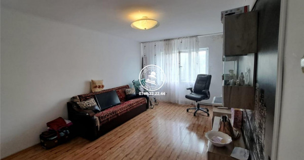 Apartament 3 camere Nicolina - C.U.G.,