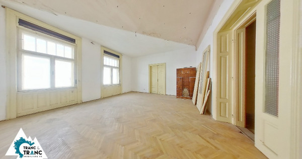 Apartament / Birou generos cu 2 camere pe Bdul Decebal