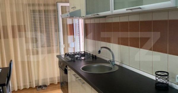 Apartament 3 camere in oras Buhusi