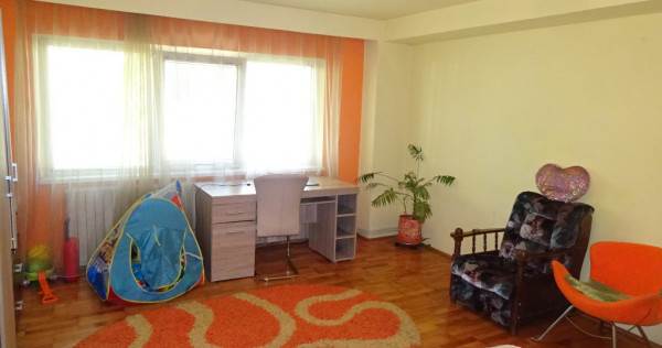 Apartament cu 2 camere decomandat in Deva, Eminescu in C-uri, parter