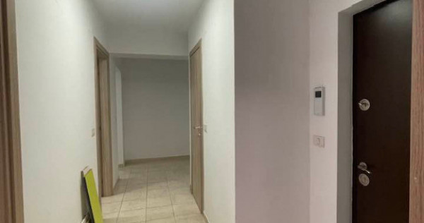 Apartament cu 3 camere+curte interioara