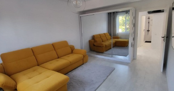 Apartament 2 camere decomandat - Casa de Cultura - 125.000 euro (E7)