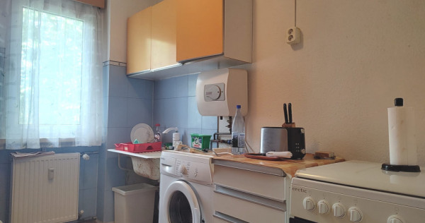 APARTAMENT SEMIDECOMANDAT zona nord parc triunghi