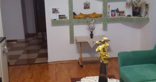 Apartament 4 camere Aparatorii Patriei