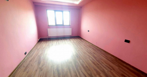 Apartament 2 camere, situat în Târgu Jiu, Str. Dacia (Shop