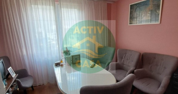 Apartament 3 camere,decomandat